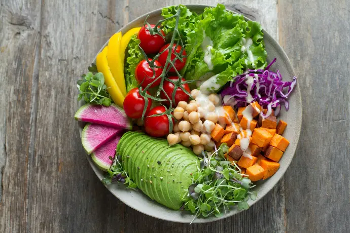 Piatto sano ed equilibrato esempio nutrizione